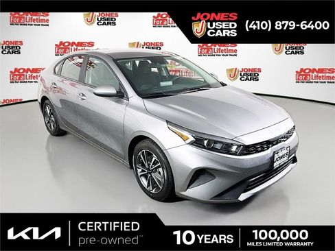 Used 2023 Kia Forte LXS image 1