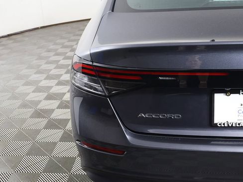 Certified 2025 Honda Accord SE image 15