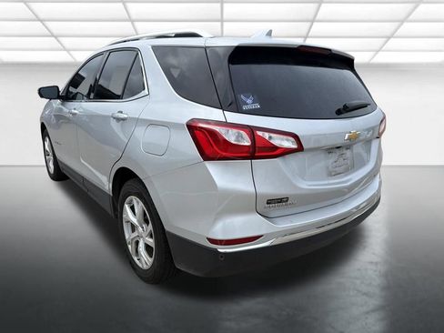 Used 2019 Chevrolet Equinox Premier FWD image 4