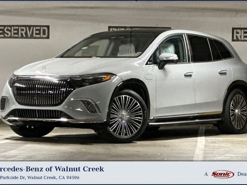 New 2025 Mercedes-Benz Maybach EQS 680 4MATIC image 1