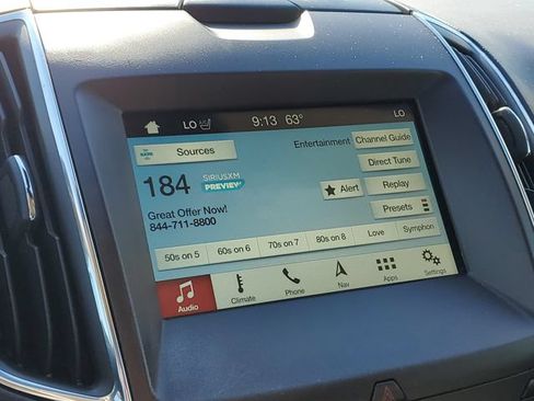Used 2018 Ford Edge Titanium w/ Equipment Group 301A AWD/4WD image 30