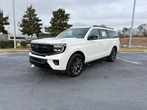 New 2025 Ford Expedition Max Platinum w/ Stealth Performance Package image 3