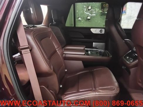 Used 2019 Lincoln Navigator Black Label w/ Cargo Package AWD/4WD image 16