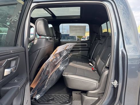 New 2026 RAM 1500 Laramie AWD/4WD image 25