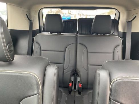 Used 2019 GMC Acadia Denali w/ Technology Package image 24