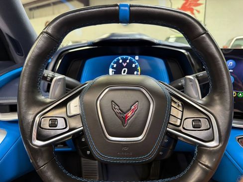 Used 2023 Chevrolet Corvette Stingray Premium Conv w/ Z51 Performance Package RWD image 21