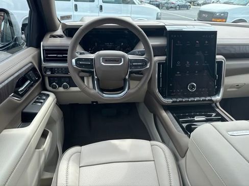 New 2026 GMC Yukon Denali AWD/4WD image 6