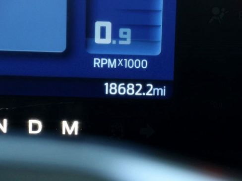 Used 2022 Ford Bronco Badlands image 13