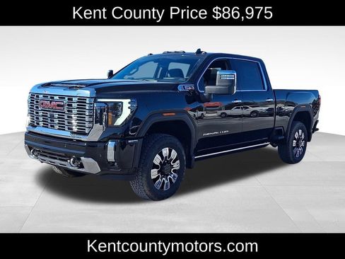 New 2026 GMC Sierra 3500 Denali w/ Denali Reserve Package AWD/4WD image 3