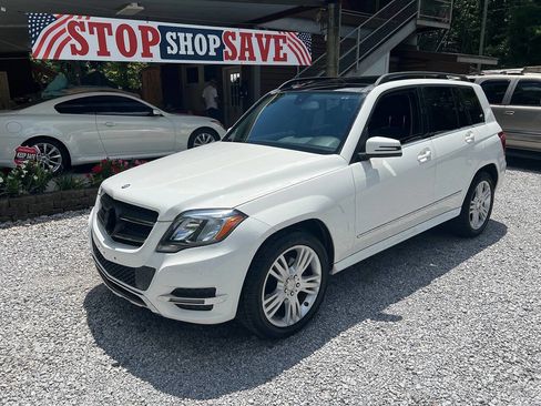 Used 2013 Mercedes-Benz GLK 350 4MATIC image 2