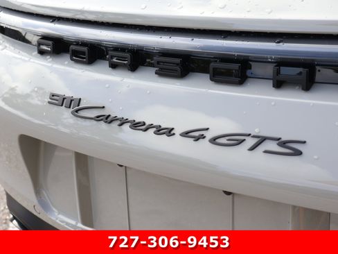 Used 2024 Porsche 911 Cabriolet image 10