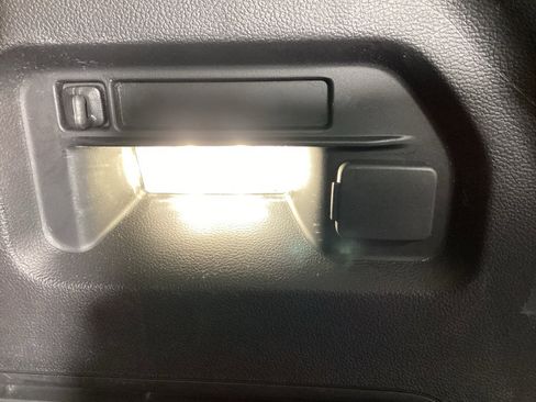 Used 2023 Ford Explorer XLT w/ Equipment Group 202A AWD/4WD image 35
