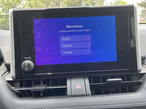 Used 2023 Toyota RAV4 AWD Hybrid image 30