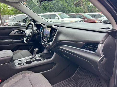 Used 2020 Chevrolet Traverse LT AWD/4WD image 8