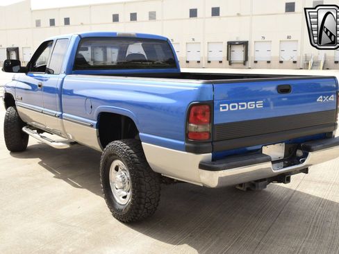 Used 1998 Dodge Ram 2500 Truck 4x4 Quad Cab image 3