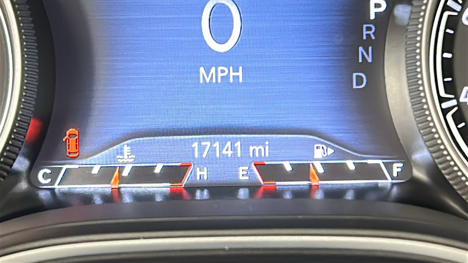 Used 2021 Jeep Cherokee Latitude Lux w/ Sun & Sound Group AWD/4WD image 22