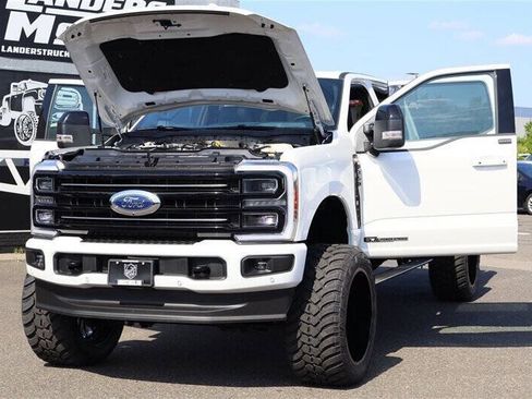 Used 2025 Ford F350 Platinum AWD/4WD image 37