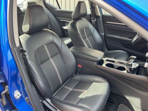 Used 2025 Nissan Altima 2.5 SR image 36