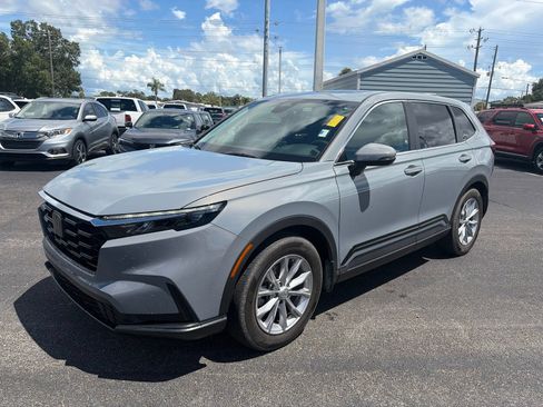 Certified 2025 Honda CR-V EX image 3