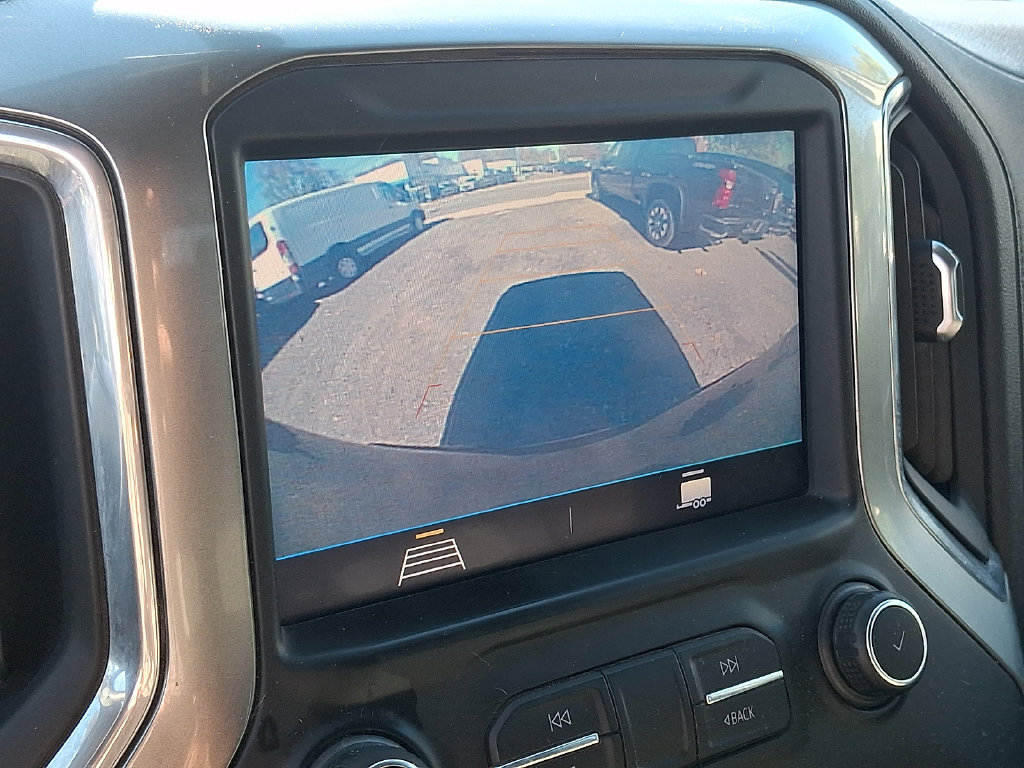 Used 2021 Chevrolet Silverado 1500 LT AWD/4WD image 17