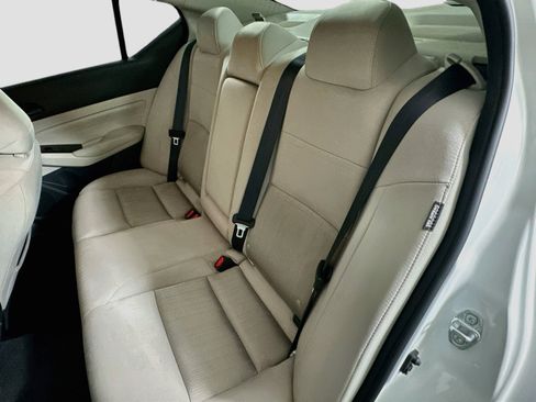 Used 2023 Nissan Altima 2.5 SV FWD image 26