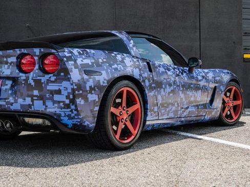 Used 2006 Chevrolet Corvette Coupe w/ Preferred Equipment Group image 46