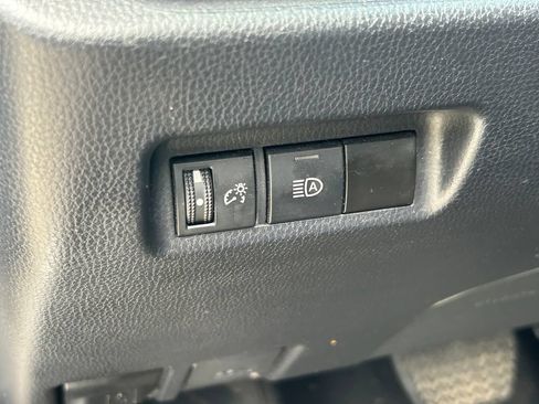 Used 2024 Toyota RAV4 XLE FWD image 24