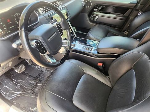 Used 2022 Land Rover Range Rover Westminster Edition image 7