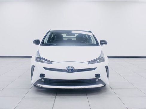 Used 2022 Toyota Prius XLE image 5