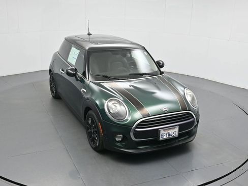 Used 2019 MINI Cooper 2-Door Hardtop image 37