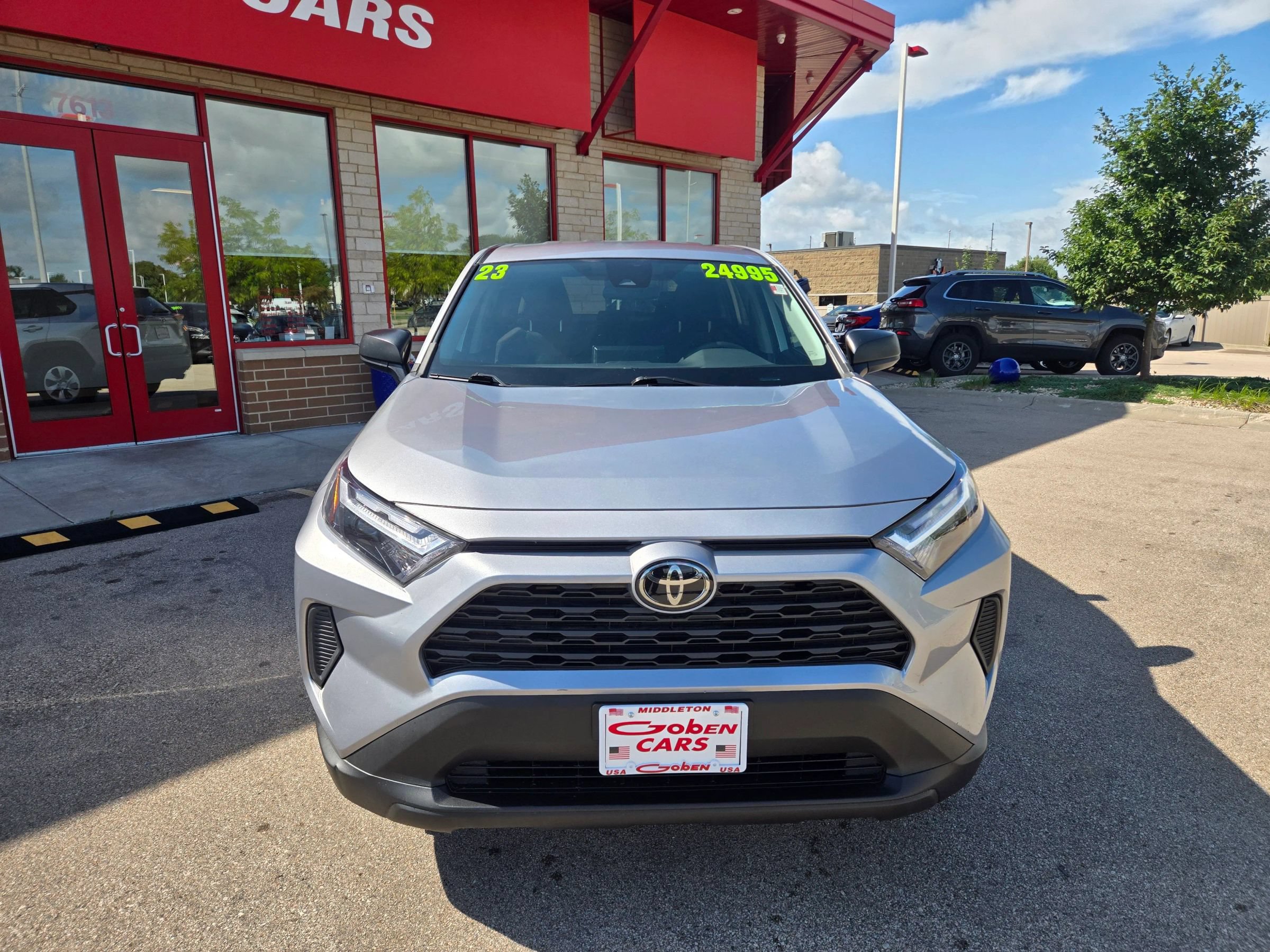 Used 2023 Toyota RAV4 LE FWD image 2