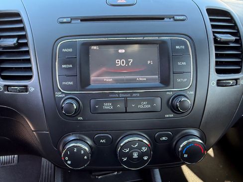 Used 2016 Kia Forte LX w/ LX Popular Package FWD image 24