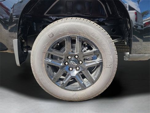 New 2026 Chevrolet Silverado 1500 Custom image 9