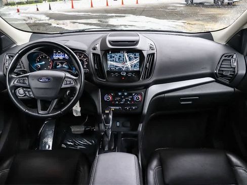 Used 2018 Ford Escape SEL image 12