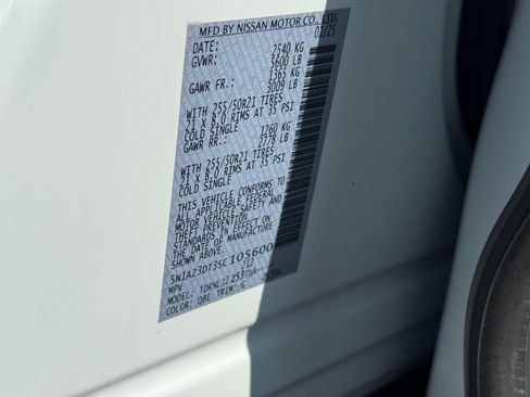 Certified 2025 Nissan Murano Platinum w/ Cargo Package image 27