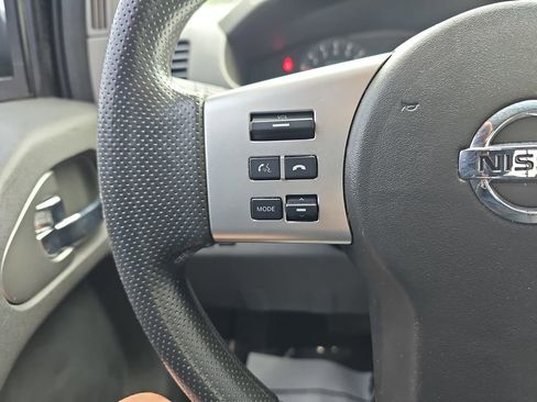 Used 2017 Nissan Frontier SV RWD image 19