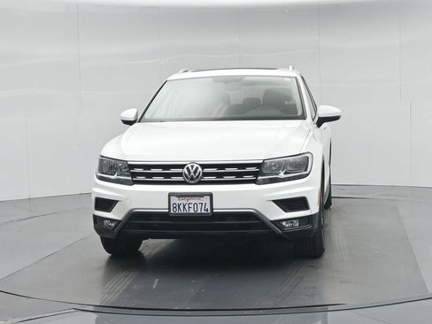 Used 2019 Volkswagen Tiguan SEL image 59