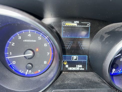 Used 2015 Subaru Legacy 3.6R Limited image 12