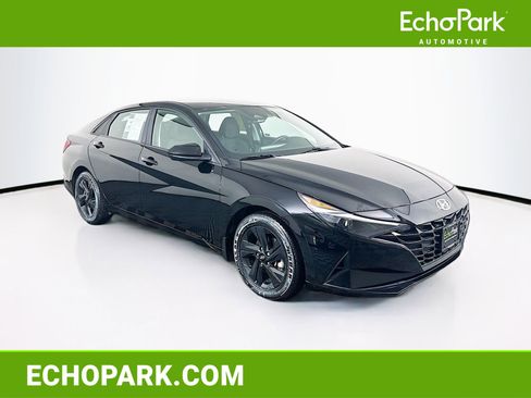 Used 2022 Hyundai Elantra Blue w/ Preferred Accessory Package image 1