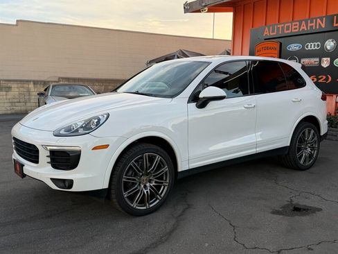 Used 2018 Porsche Cayenne Platinum Edition AWD/4WD image 10