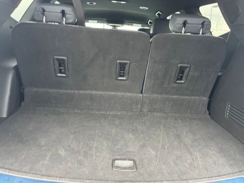 Used 2024 Buick Enclave Premium image 25