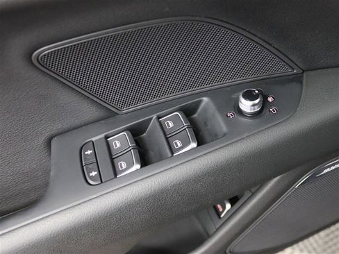 Used 2017 Audi A7 3.0T Premium Plus w/ 20" Wheel & Tire Package image 40