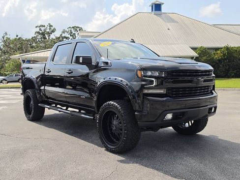 Used 2021 Chevrolet Silverado 1500 RST w/ All Star Edition Plus AWD/4WD image 2
