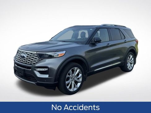 Used 2022 Ford Explorer Platinum w/ Equipment Group 601A AWD/4WD image 16