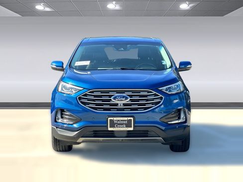 Used 2022 Ford Edge Titanium w/ Equipment Group 301A AWD/4WD image 5