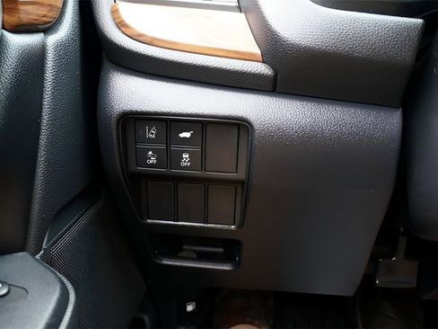 Used 2022 Honda CR-V Touring image 32