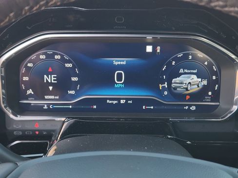 Used 2023 Chevrolet Silverado 1500 ZR2 w/ Technology Package image 20