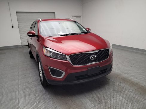 Used 2017 Kia Sorento LX w/ LX V6 Convenience Package FWD image 14