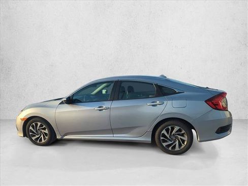 Used 2017 Honda Civic EX image 5