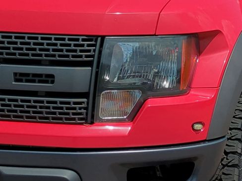 Used 2012 Ford F150 Raptor w/ Raptor Luxury Pkg image 11